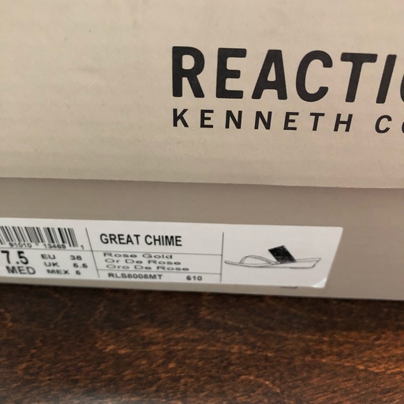 Kenneth Cole Reaction sandals, size 7.5 - Picture 5 of 5